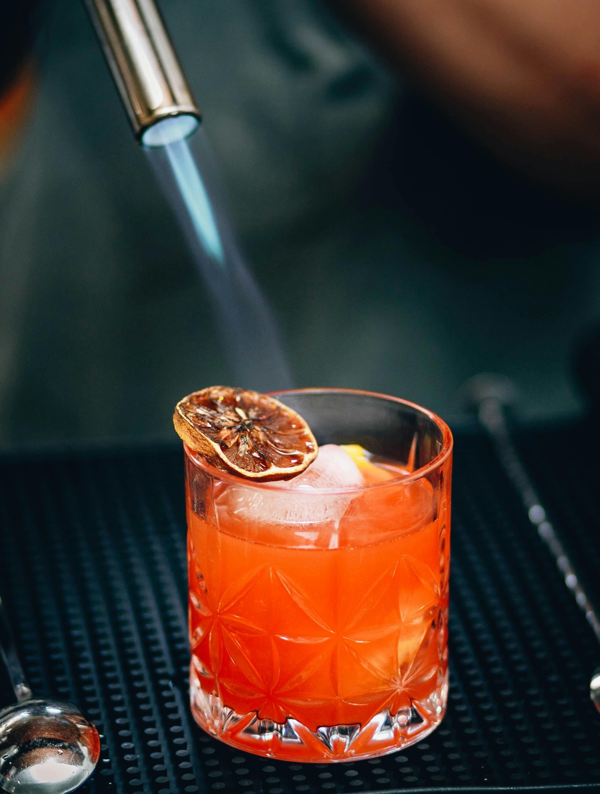 Flair Bartending Skills Every Home Bartender Must Know